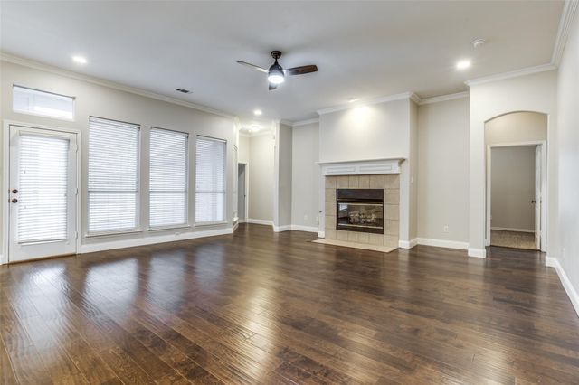 6415 Day Spring Drive, The Colony, TX 75056