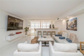 6423 Collins Avenue 203, Miami Beach, FL 33141