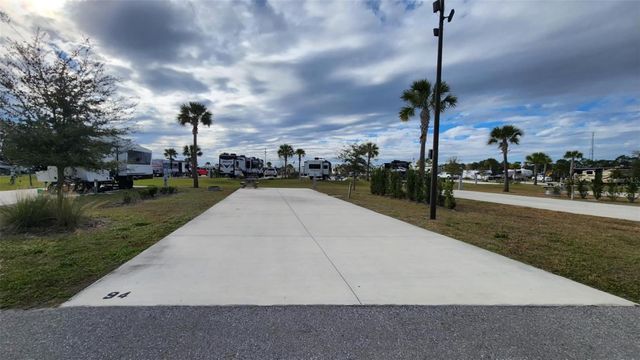 94 CEDAR CIRCLE E, Lake Wales, FL 33898