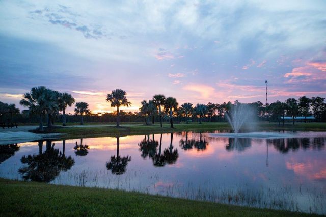 94 CEDAR CIRCLE E, Lake Wales, FL 33898
