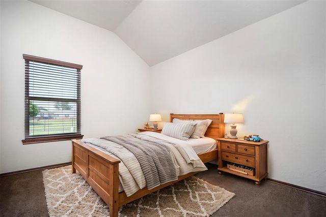 2564 Kadlan Drive, El Reno, OK 73036