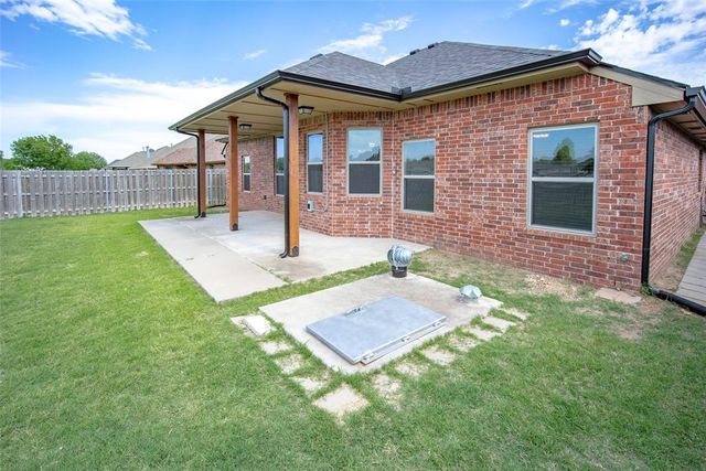 2564 Kadlan Drive, El Reno, OK 73036