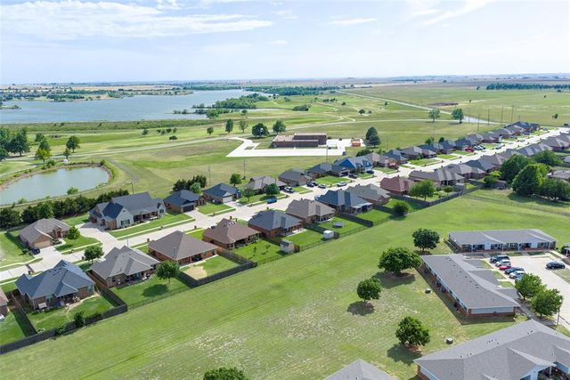 2564 Kadlan Drive, El Reno, OK 73036