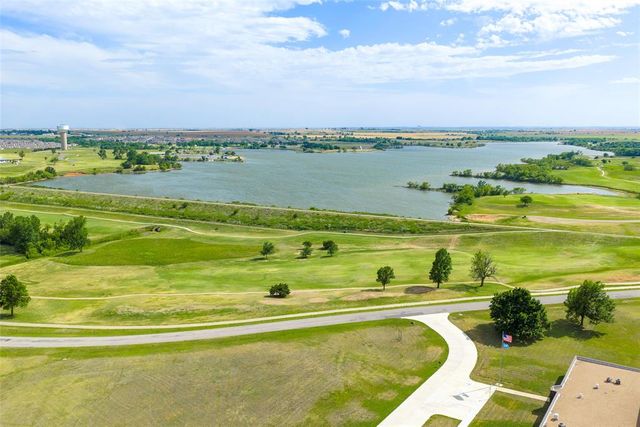 2564 Kadlan Drive, El Reno, OK 73036