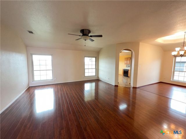 5708 Montrose Drive, Killeen, TX 76542