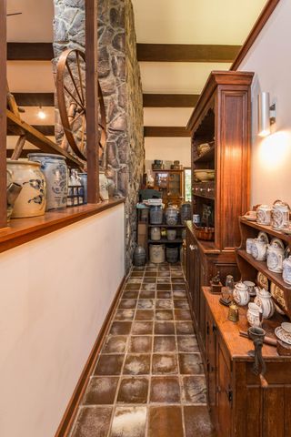 1635 SEVEN HILLS RD, Jefferson City, MO 65101