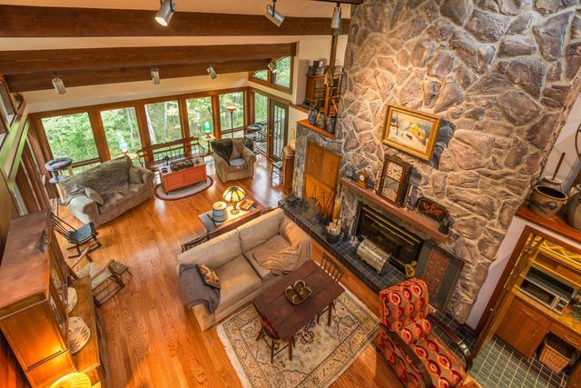 1635 SEVEN HILLS RD, Jefferson City, MO 65101