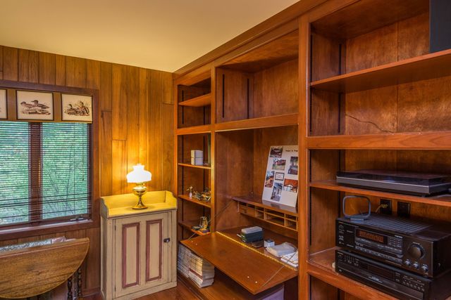 1635 SEVEN HILLS RD, Jefferson City, MO 65101