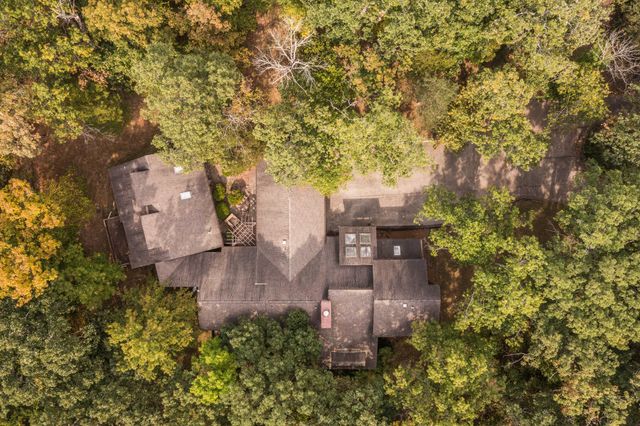 1635 SEVEN HILLS RD, Jefferson City, MO 65101