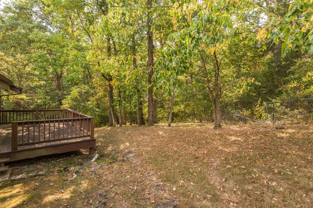 1635 SEVEN HILLS RD, Jefferson City, MO 65101