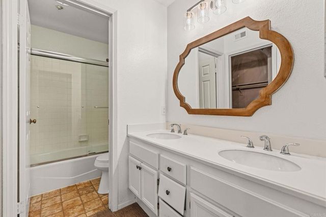 600 N The Strand 43, Oceanside, CA 92054