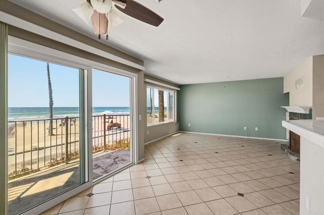 600 N The Strand 43, Oceanside, CA 92054