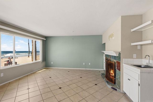 600 N The Strand 43, Oceanside, CA 92054