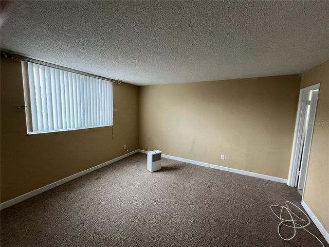 2760 COCONUT BAY LN LANE 237, Sarasota, FL 34237