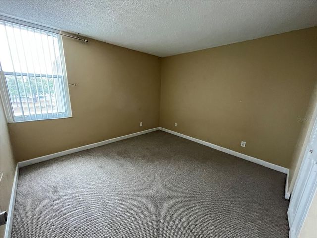 2760 COCONUT BAY LN LANE 237, Sarasota, FL 34237