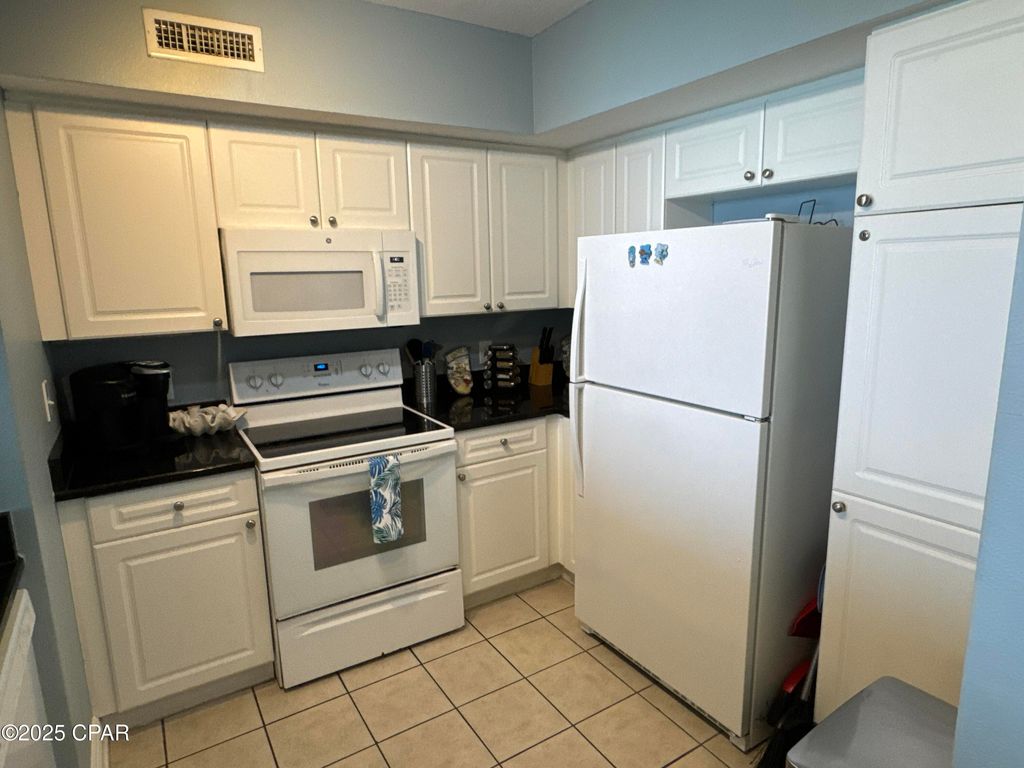 Image 12 of property listing at 14701 Front Beach Road 1232, Panama City Beach, FL 32413