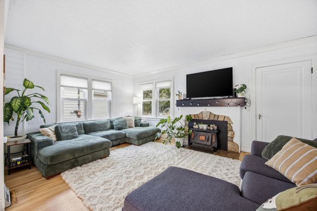 1025 14th Street N, Fargo, ND 58102