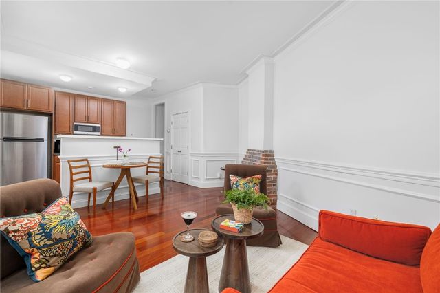 283 Benefit Street E, Providence, RI 02903