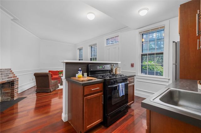 283 Benefit Street E, Providence, RI 02903
