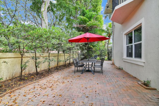 1835 Highland Grove Drive, Delray Beach, FL 33445