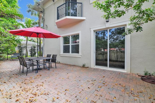 1835 Highland Grove Drive, Delray Beach, FL 33445