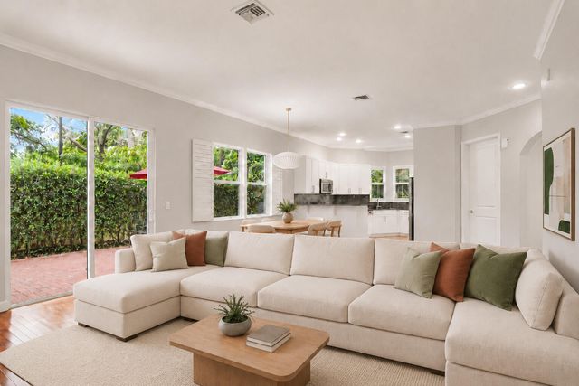 1835 Highland Grove Drive, Delray Beach, FL 33445