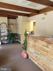 545 E HIGH ST, Pottstown, PA 19464