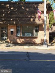 545 E HIGH ST, Pottstown, PA 19464