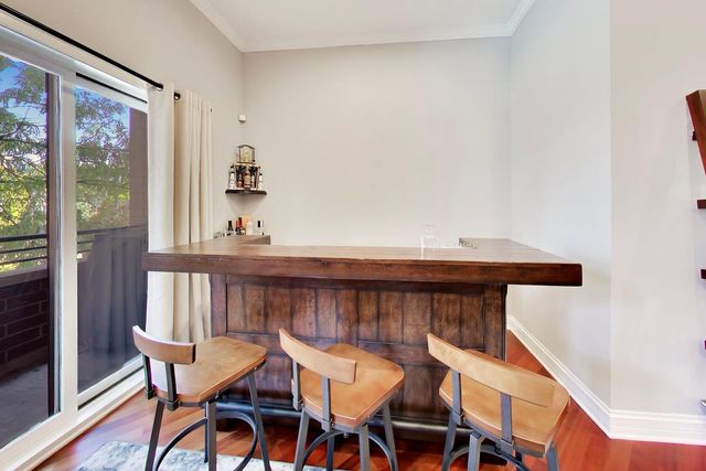 1353 W Grand Avenue 2, Chicago, IL 60642