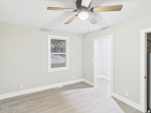 3802 Winconsin 7, Joplin, MO 64804