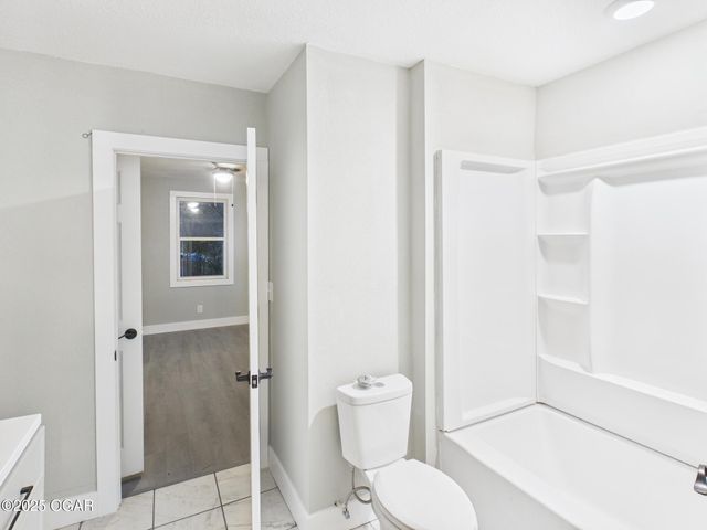 3802 Winconsin 7, Joplin, MO 64804