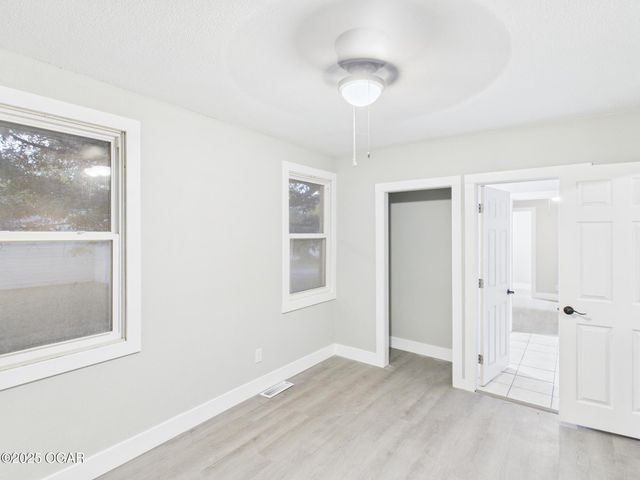 3802 Winconsin 7, Joplin, MO 64804