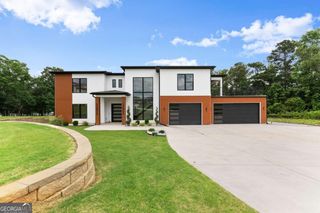 151 South Pointe Drive, Hartwell, GA 30643