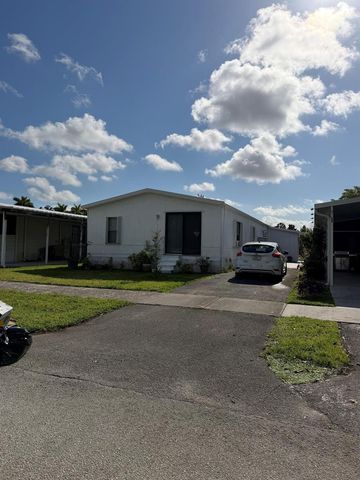 5310 SW 27th Terrace, Dania Beach, FL 33312