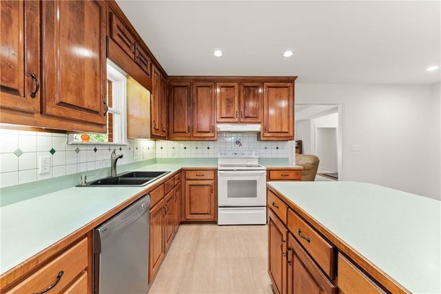 2405 Brooks Road, Dacula, GA 30019