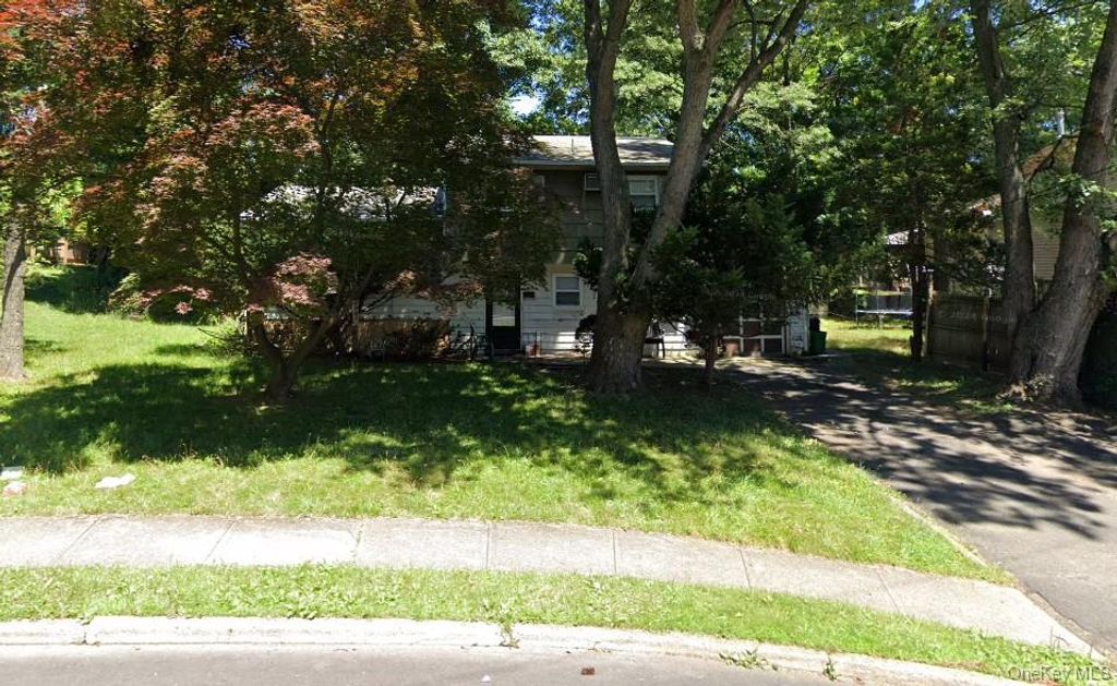 20 Charles Lane, Spring Valley, NY 10977
