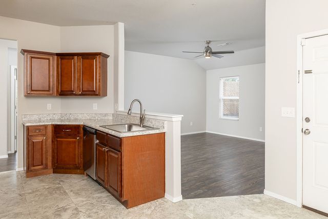 15084 White Fawn Drive, Garfield, AR 72732