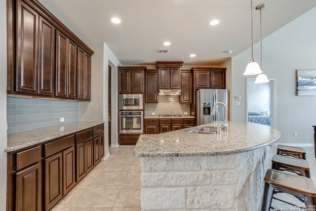 1438 Rock Dove, San Antonio, TX 78260