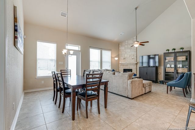 1438 Rock Dove, San Antonio, TX 78260