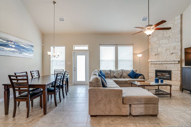 1438 Rock Dove, San Antonio, TX 78260