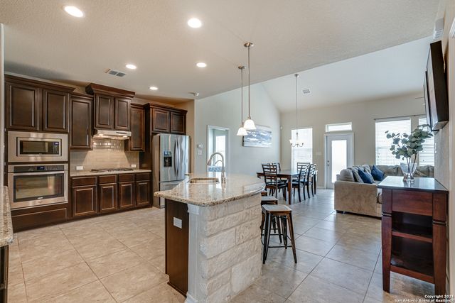 1438 Rock Dove, San Antonio, TX 78260