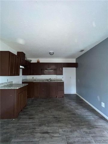 2208 Fresno Avenue, Mcallen, TX 78501