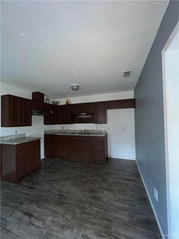 2208 Fresno Avenue, Mcallen, TX 78501