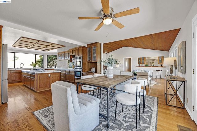 3343 Little Valley Rd, Sunol, CA 94568
