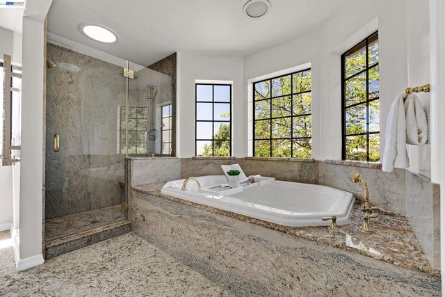 3343 Little Valley Rd, Sunol, CA 94568