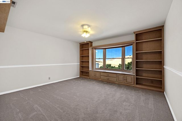 3343 Little Valley Rd, Sunol, CA 94568