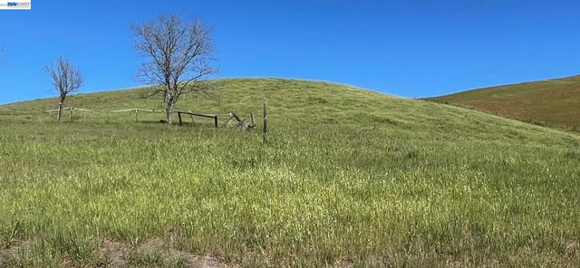 3343 Little Valley Rd, Sunol, CA 94568