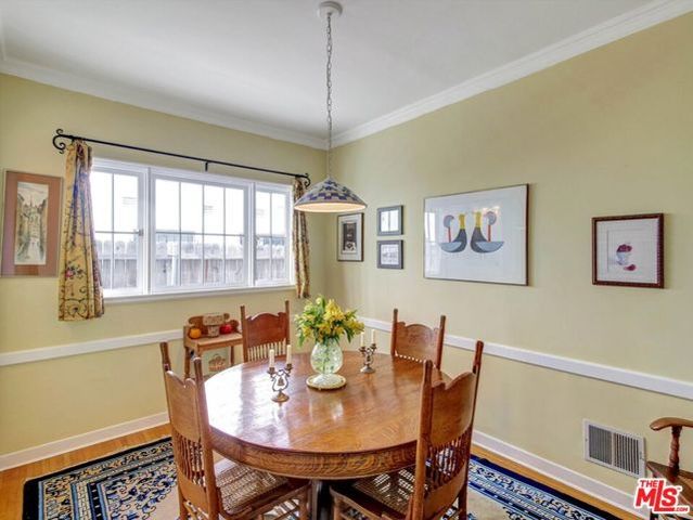 1327 N Hayworth Avenue, West Hollywood, CA 90046