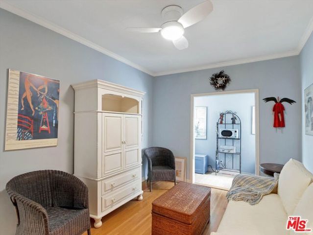 1327 N Hayworth Avenue, West Hollywood, CA 90046