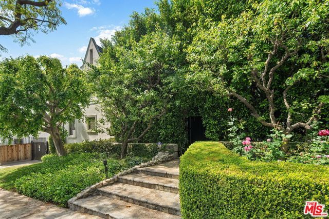 1327 N Hayworth Avenue, West Hollywood, CA 90046